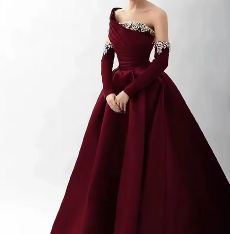 Artistic Clothing & Fabrics