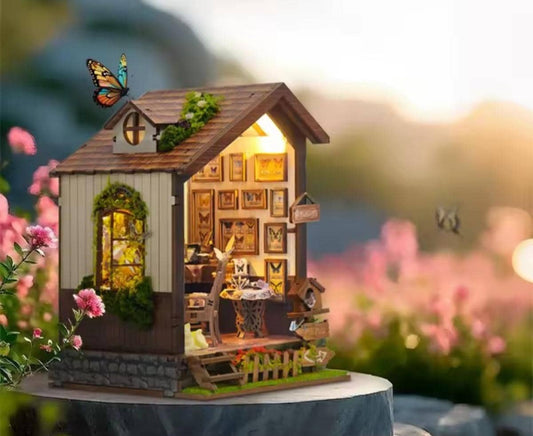 3D Book Nook, Butterfly House, DIY Kit, Nature Bookshelf Puzzle, LED Light, Varieties of Butterflies, Movable Furniture, Gift Nature Lovers