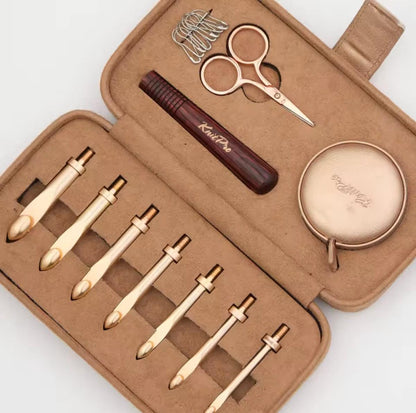 Travel Crochet Hook Set in Fabric Case, 7 Chunky Interchangeable Hooks, Different Sizes, Rosewood Handle, Scissors, Crochet on the Go