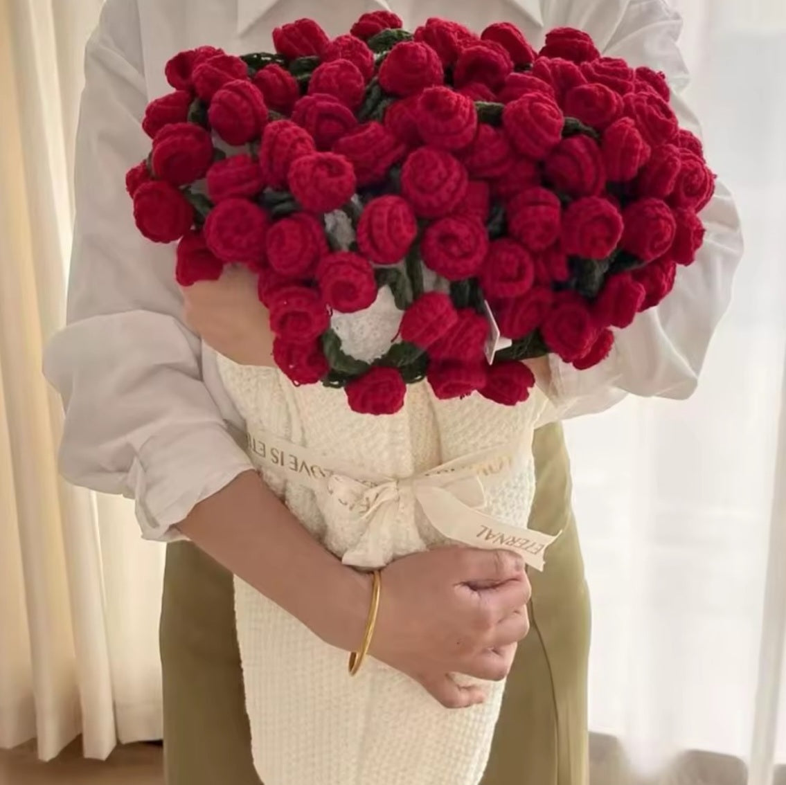 DIY Crochet Kit to Make Flower Bouquet Blanket, Red Roses, All Craft Materials Included
