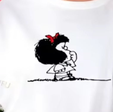 Mafalda ama el medio ambiente, ícono latinoamericano, camiseta divertida, cultura e idioma, camiseta de cómic, hace sonreír, adulto o niño