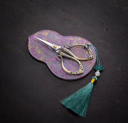 Vintage Mini Embroidery Scissors, Tassel, Craft Shears, Fabric Gourd in Lavender