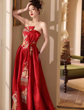 Luxury Dress, Embroider Flower Cheongsam, Red, Artistic Detailing